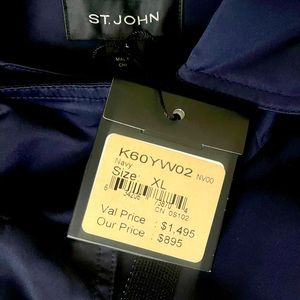 Brand new Navy Blue St John nylon waterproof oversized jacket.